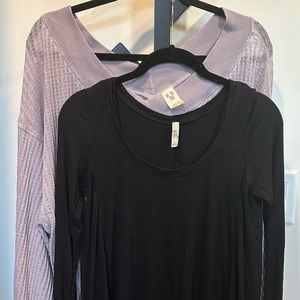 Free People lightweight slouchy sweater/tunic bundle size small lavender/black